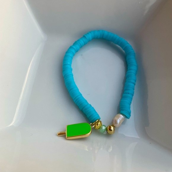 Available, handmade friendship bracelets. 4 colors available. - Picture 4 of 7